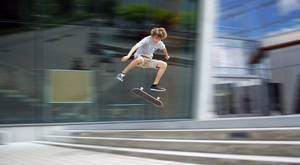 Girl Stunt Motion Blur Skater Aesthetic Wallpaper