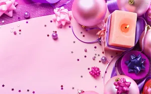 Girly Purple Xmas Candles Wallpaper