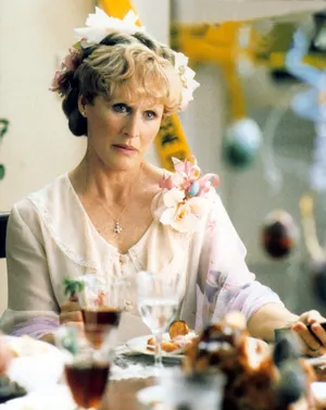 Glenn Close In Cookie's Fortune Wallpaper