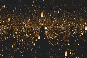 Glitter And Lamps Wallpaper