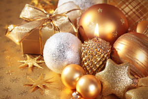 Gold And Silver Christmas Holiday Desktop Wallpaper