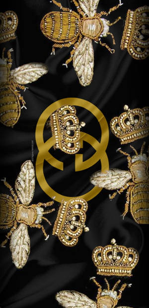 Gold Gucci Pattern With Crown And Bees Wallpaper