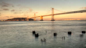 Golden Gate Bridge Sunset Glow4 K Wallpaper