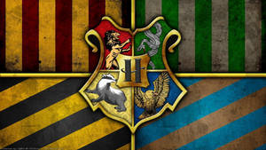 Golden House Emblem Harry Potter Laptop Wallpaper