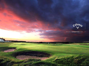 Golf In The Storm Wallpaper