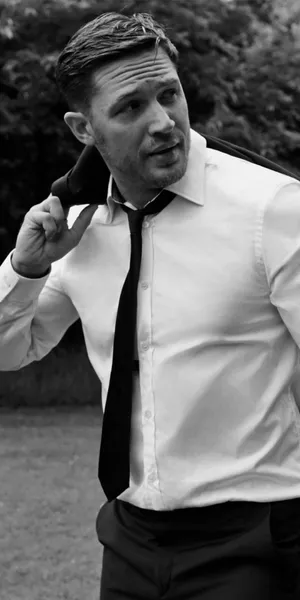 tom hardy white shirt