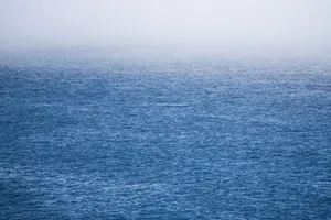 Gradient Blue Sea Wallpaper