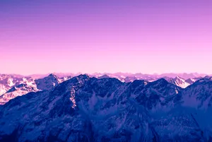 Gradient Mountains Summit Wallpaper