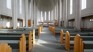 Grand Interior Of Hallgrimskirkja Wallpaper