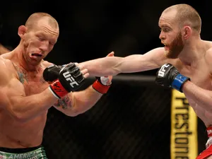 Gray Maynard Punched On The Face Wallpaper
