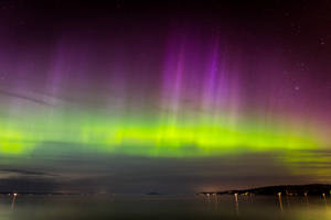 Green And Violet Northern Lights Wallpaper