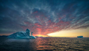 Greenland Sea Sunset Wallpaper