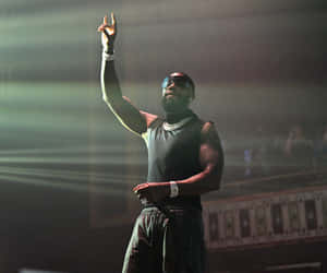Gucci Mane Performingon Stage Wallpaper
