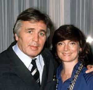 Gustav Scholz With A Woman Wallpaper