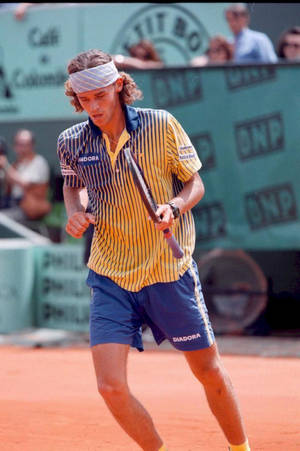 Gustavo Kuerten Serious Face Wallpaper