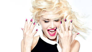 Gwen Stefani Fancy Nails Wallpaper