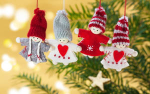 Hanging Christmas Angels Wallpaper