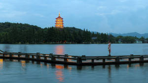 Hangzhou West Lake At Night Wallpaper