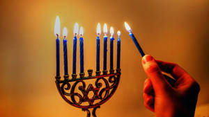 Hanukkah Candle Lighting Wallpaper