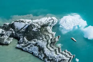 Hd Desktop Ship And Island Wallpaper