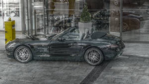 Hd Mercedes In Metallic Grey Paint Wallpaper