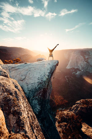 Hd Nature Phone Mountain Cliff Sunrise Wallpaper