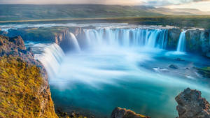 Hd Waterfall Iceland's Goðafoss Falls Wallpaper