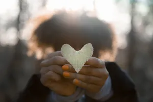 Heart Leaf Photography Wallpaper