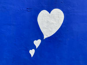 Heart Wall Painting Wallpaper