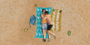 Heartstopper Cuddly Beach Wallpaper