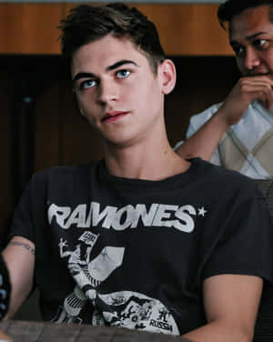 Heartthrob Hardin Scott Wallpaper