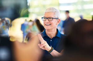 Highly Successful People Tim Cook Wallpaper