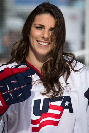 Hilary Knight Closeup Photo Wallpaper