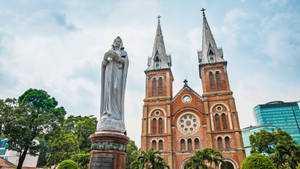 Ho Chi Minh City Notre-dame Cathedral Wallpaper