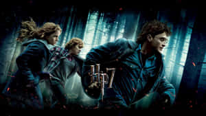 Hogwarts Ron Harry Hermione Running Desktop Wallpaper