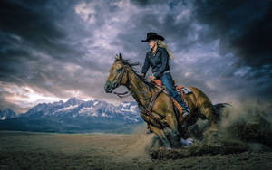 Horse Riding Cowgirl Erica Greenwood Wallpaper