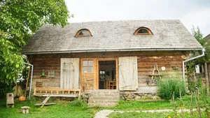 Hostel Of Maramures Romania Wallpaper