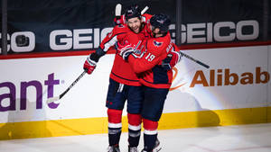 Hugging Washington Capitals Nicklas Backstrom And Jakub Vrána Wallpaper