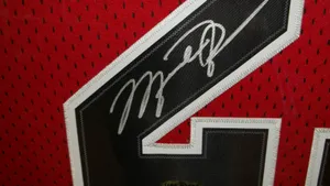 Iconic Michael Jordan #23 Chicago Bulls Jersey Wallpaper