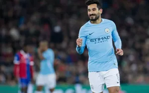 Ilkay Gundogan Blue And White Jersey Wallpaper