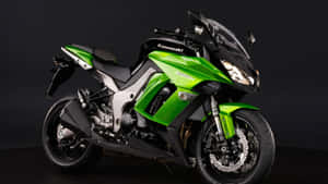 Image An Awe-inspiring Kawasaki Sportbike Desktop Wallpaper Wallpaper