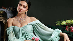 Indian Girl Deepika Pakudone Wallpaper