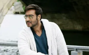 Indian Hero Hd Ajay Devgn Wallpaper