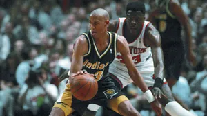 Indiana Pacers Old Player Reggie Miller Wallpaper