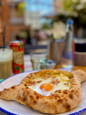 Indulge In The Authentic Taste Of Georgian Cuisine – The Delicious Cheese-filled Khachapuri Wallpaper