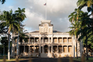 Iolani Palace With Tree Shadows Wallpaper