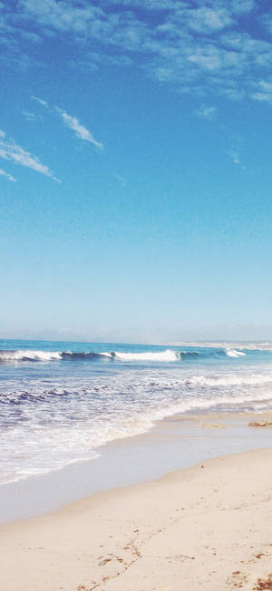Iphone X Beach And Clear Skies Wallpaper