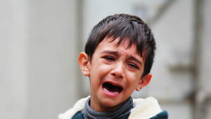 Iraqi Crying Sad Boy Wallpaper