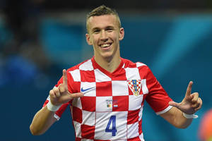 Ivan Perisic Smiling During Game Wallpaper