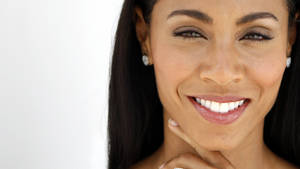 Jada Pinkett Smith Clean Skin Wallpaper